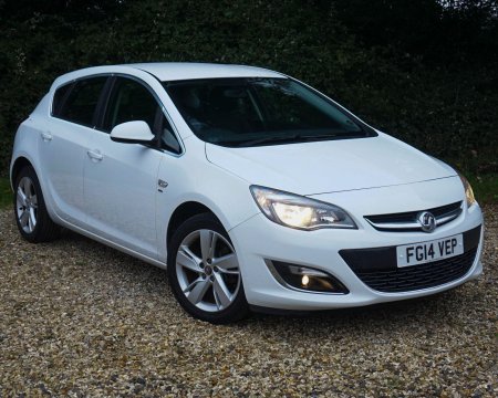 VAUXHALL ASTRA 1.4 16v SRi Euro 5 5dr